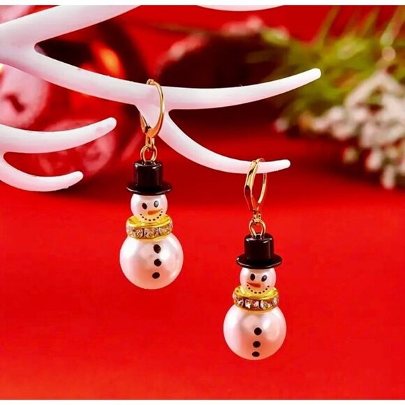 18K Gold Plated Charming Snowman Dangle Earrings - Picture 2 of 3